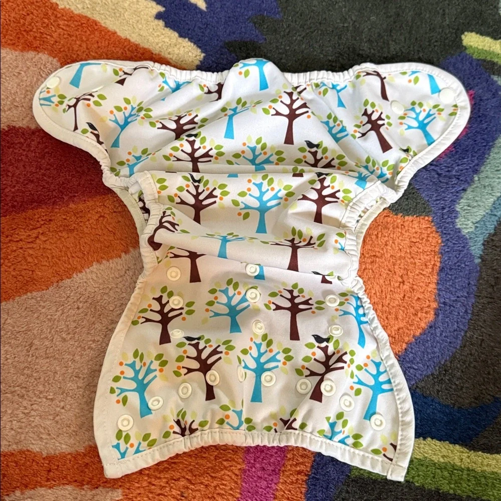 Thirsties diaper cover, GUC, size Two, Snap closure, adjustable snaps
